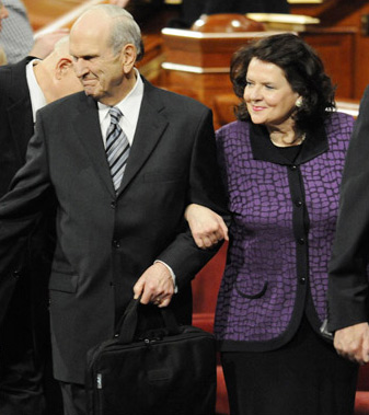 Elder and Sister Nelson leaving conference