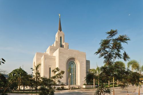 The San Salvador El Salvador Temple, with a view of the trees on the grounds.