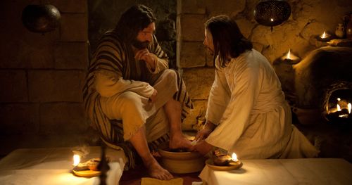 Jesus washing Peter’s feet