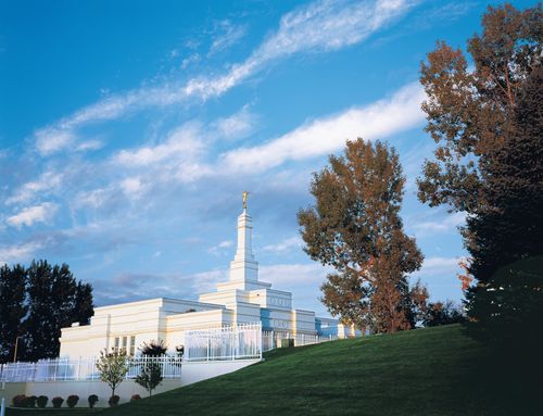 Храм в Бисмарке, штат Северная Дакота, США