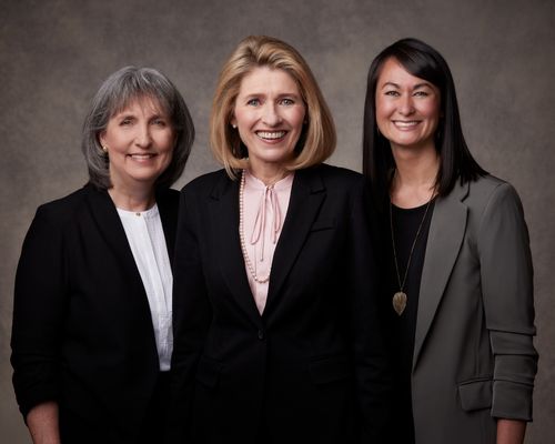 The Relief Society General Presidency (beginning August 1, 2022): First Counselor J. Anette Dennis (left), President Camille N. Johnson (middle) and Second Counselor Kristin M. Yee (right).