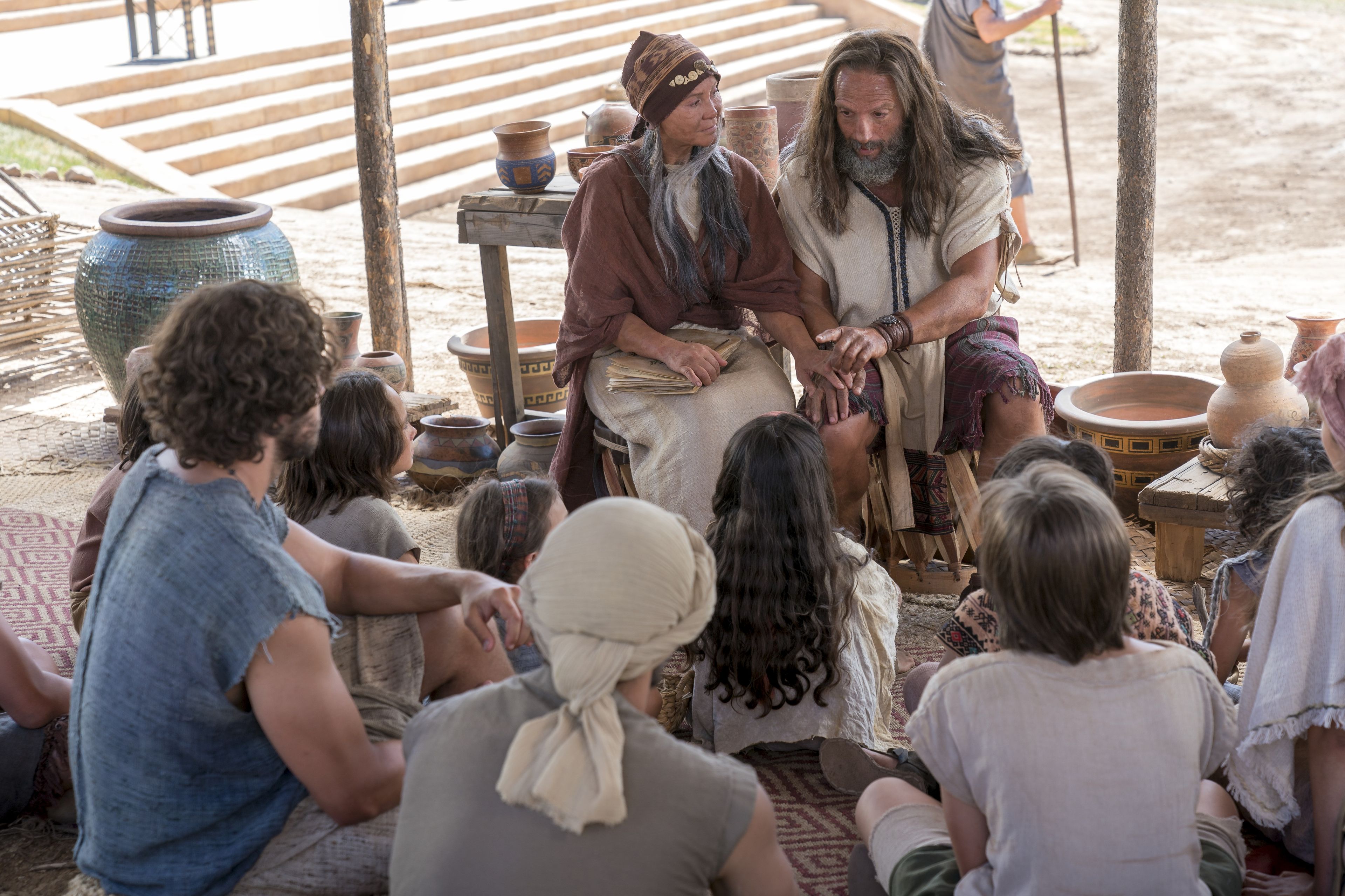 Nephites listen to Nephi as he teaches about baptism and the doctrine of Christ.