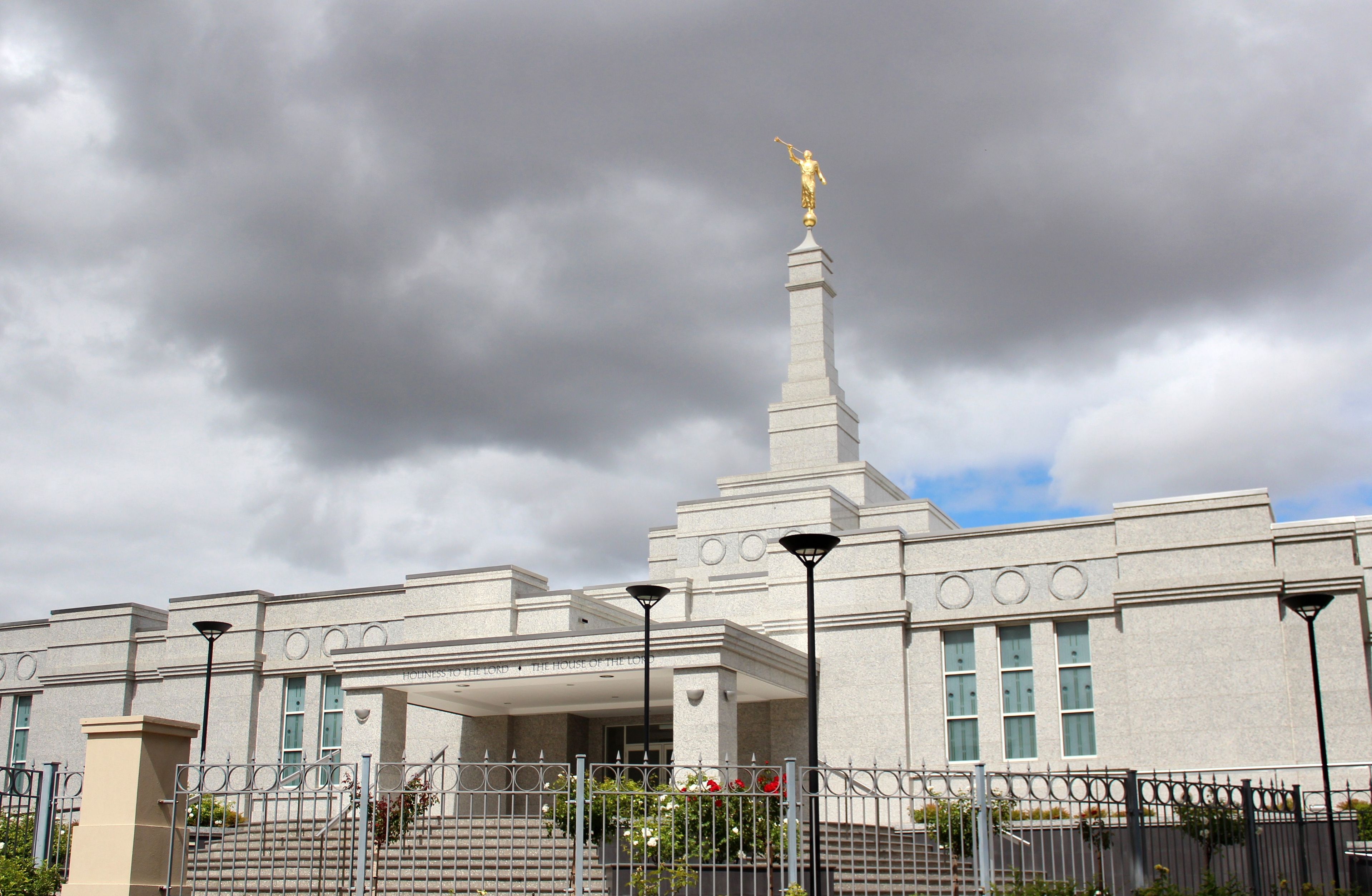 The Perth Australia Temple entrance, including scenery.