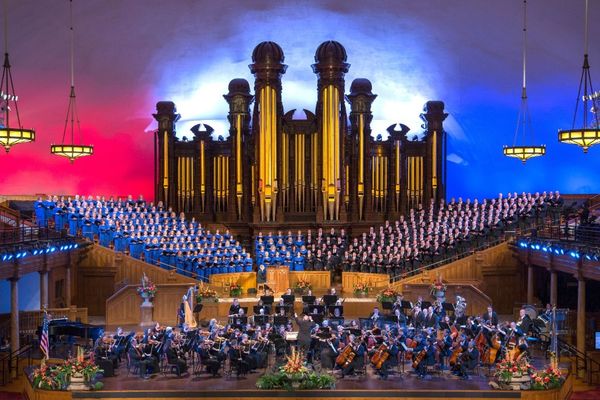 Tabernacle Choir  and the Orchestra on Temple Square performing "I need thee Every Hour" 