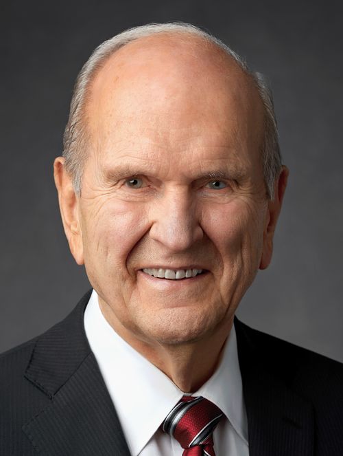 Russell M. Nelson, président