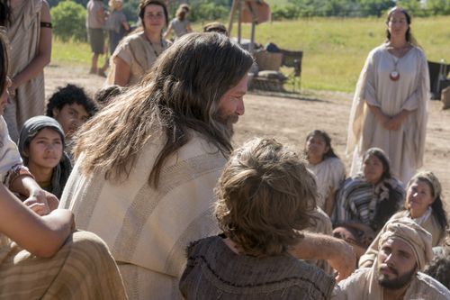 Jacob sits on the steps of the temple as he teaches the Nephites.