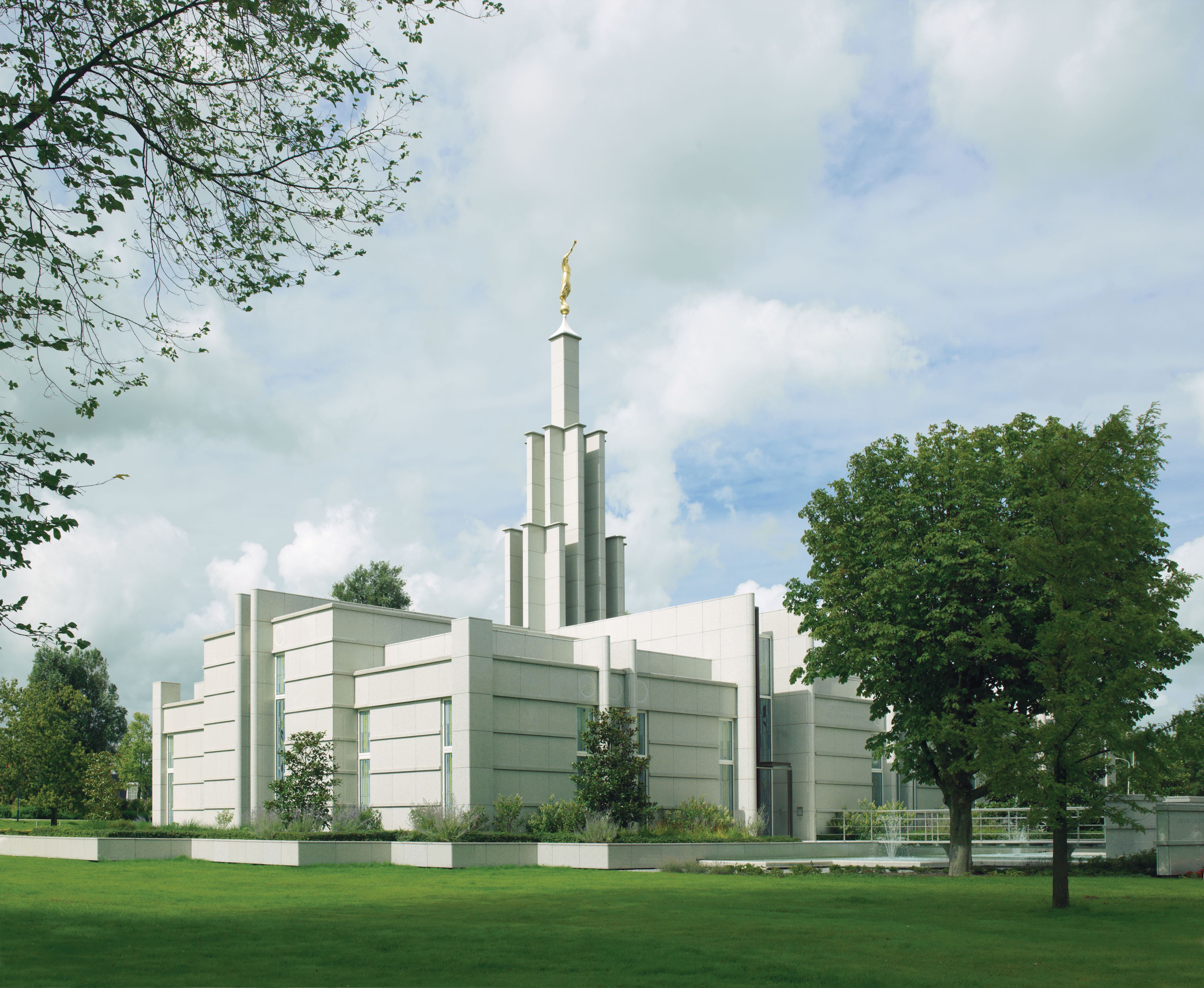 The Hague Netherlands Temple on a cloudy day.