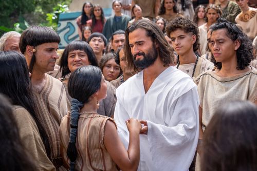 Jesus Christ teaches that He will return to the Father, and then invites a blind girl to come to be healed. He teaches the Nephites in the City of Bountiful outside the temple.