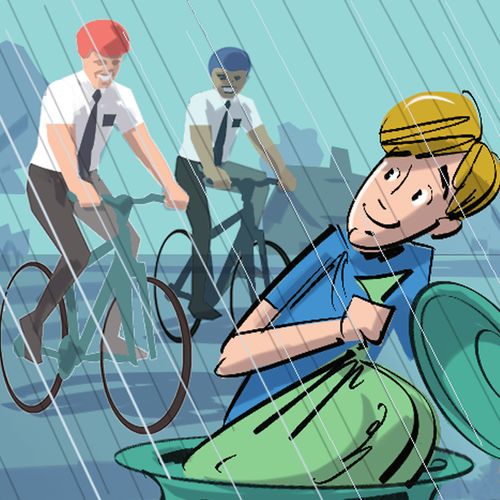 misioneros en bicicleta bajo la lluvia, con un joven sacando la basura