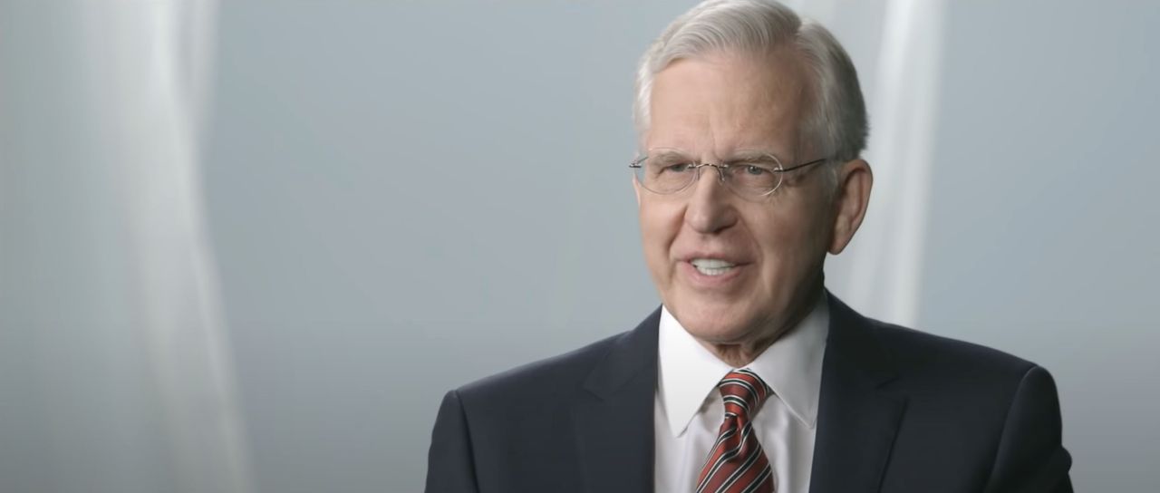 Elder D. Todd Christofferson explains the importance of being friendly and welcoming to others