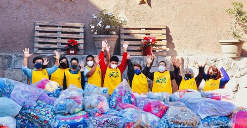 unge deltager i tjenesteprojekt