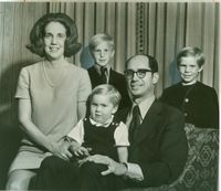 Henry B. Eyring and his wife, Kathleen, and family before his inauguration as president of Ricks College. Their sons are Matthew (front), Henry, and Stuart.