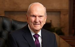 Russell M. Nelson explica 