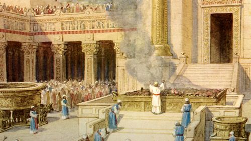 Solomon dedicating the temple