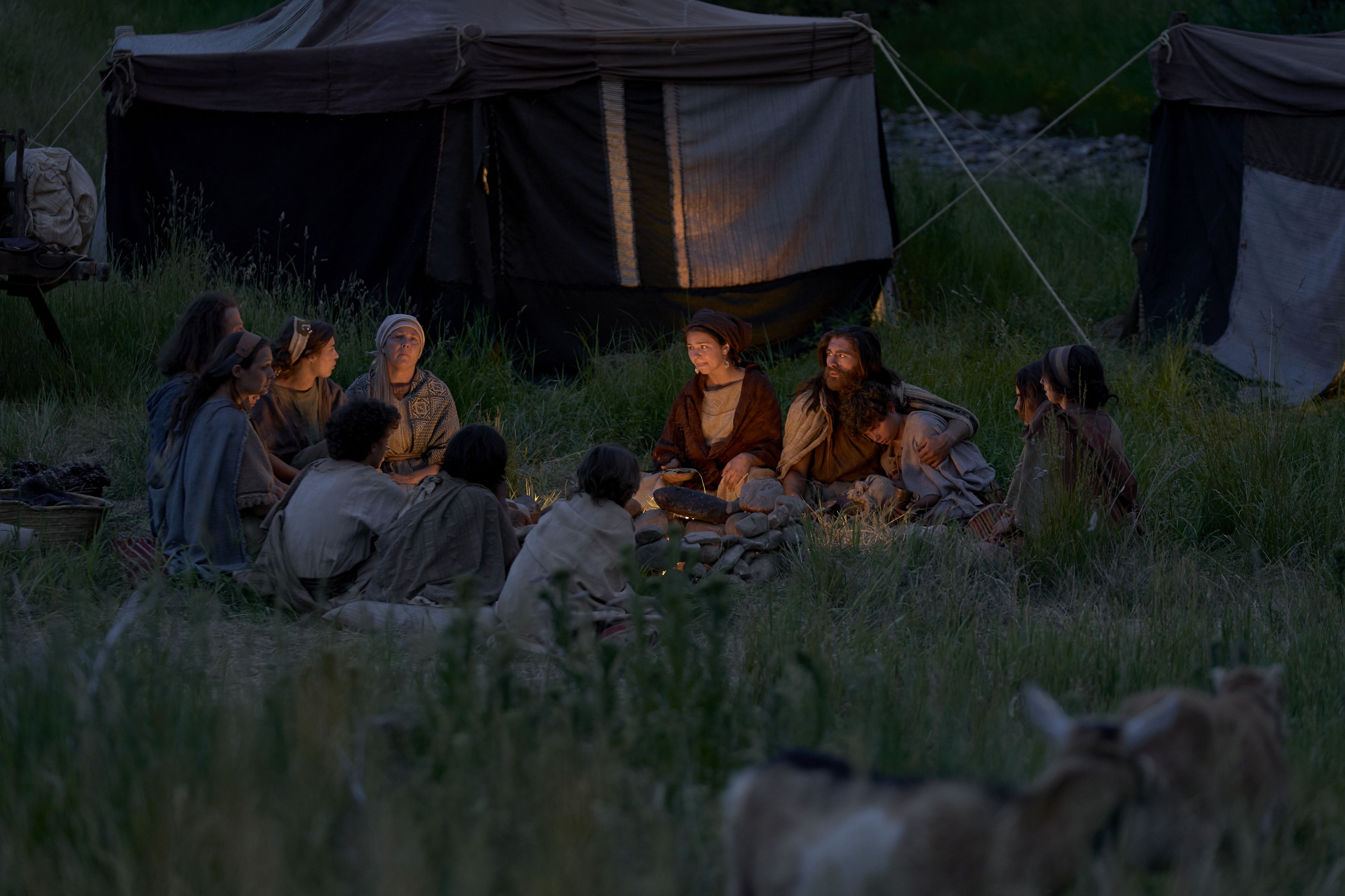 Nephi's family in camp after fleeing the Lamanites. 