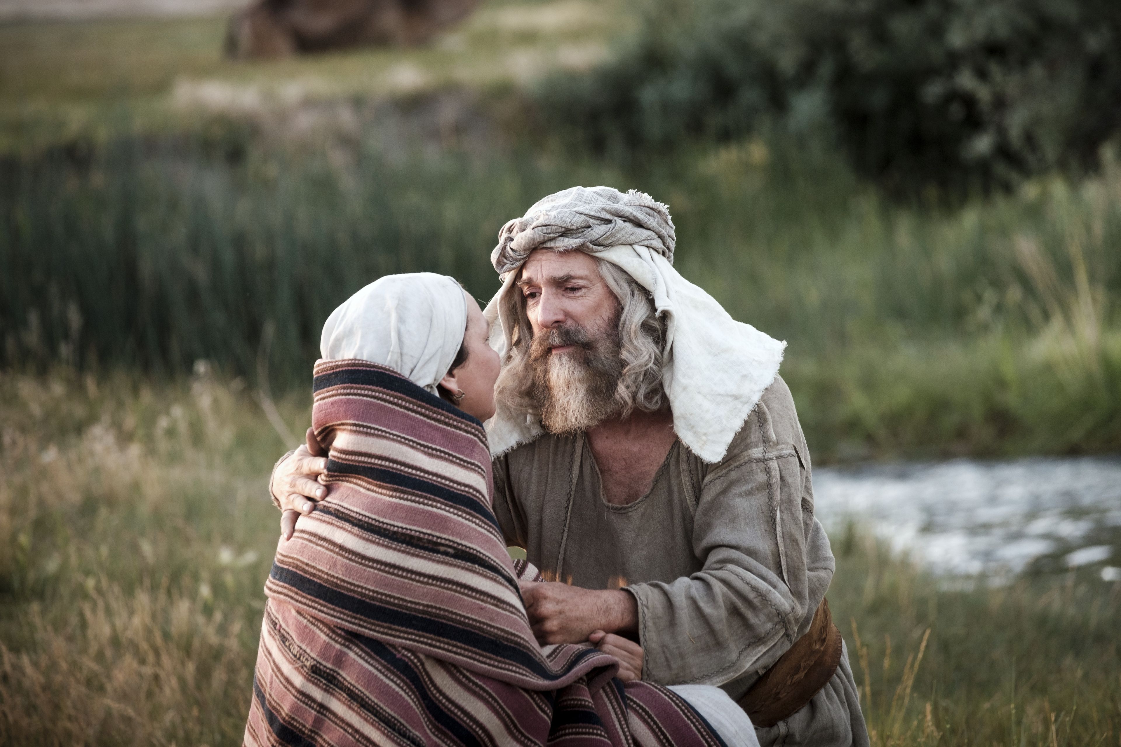 Lehi comforts Sariah who is worried about her sons' return to Jerusalem to obtain the brass plates.