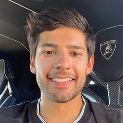 Ricardo explica “Saber que existían personas antes de mí que tenían otros desafíos, pero los enfrentaban de la misma manera que lo hago ahora me da confianza al tomar decisiones.”