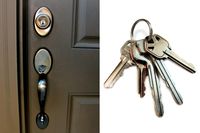 門和一串鑰匙