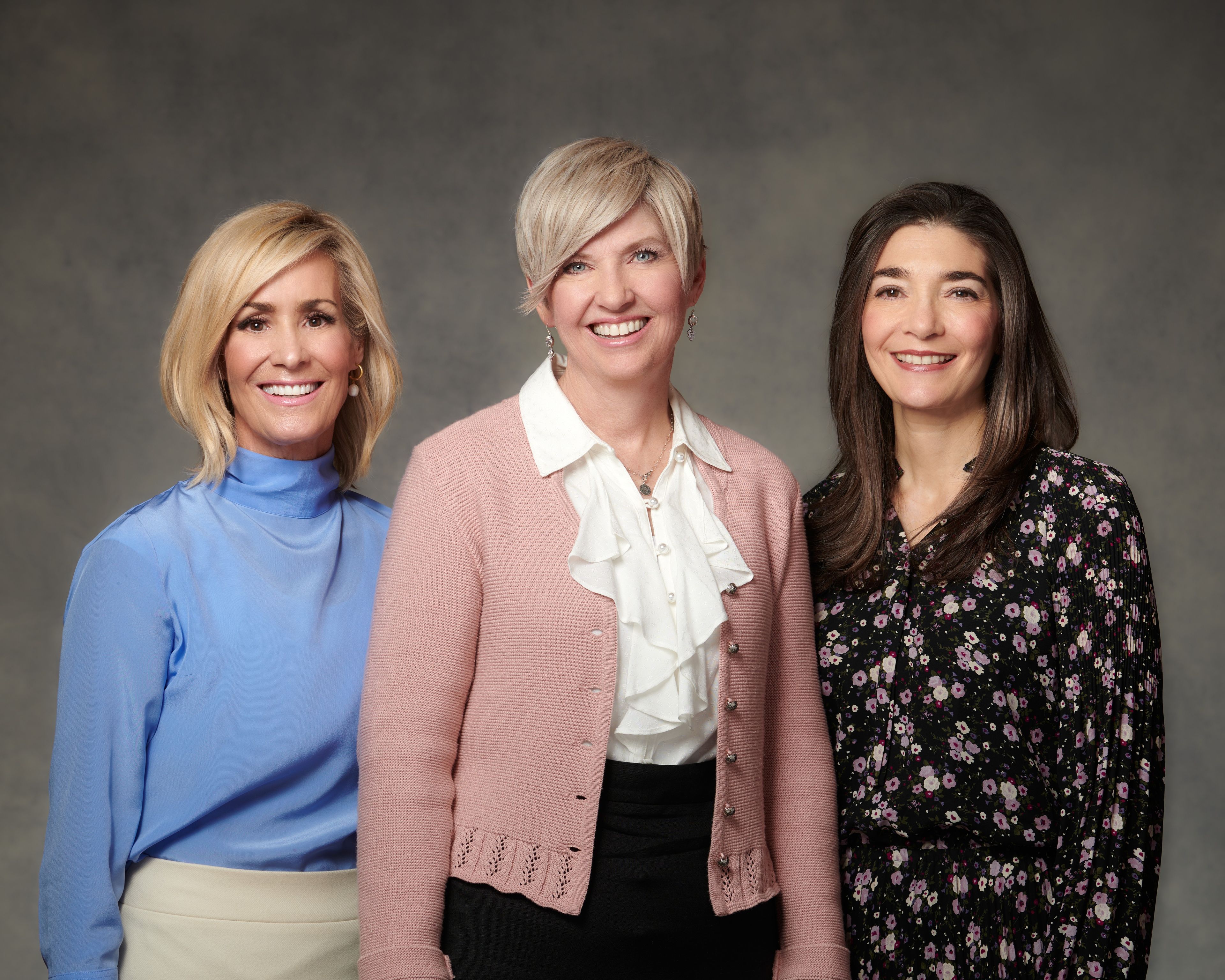 Former official group portrait of the General Young Women Presidency.   Replaced in 2023:  The Young Women General Presidency, effective August 1, 2023. From left to right: First Counselor Sister Tamara W. Runia, President Emily Belle Freeman and Second Counselor Sister Andrea Munoz Spannaus.The Young Women General Presidency, effective August 1, 2023. From left to right: First Counselor Sister Tamara W. Runia, President Emily Belle Freeman and Second Counselor Sister Andrea Muñoz Spannaus.