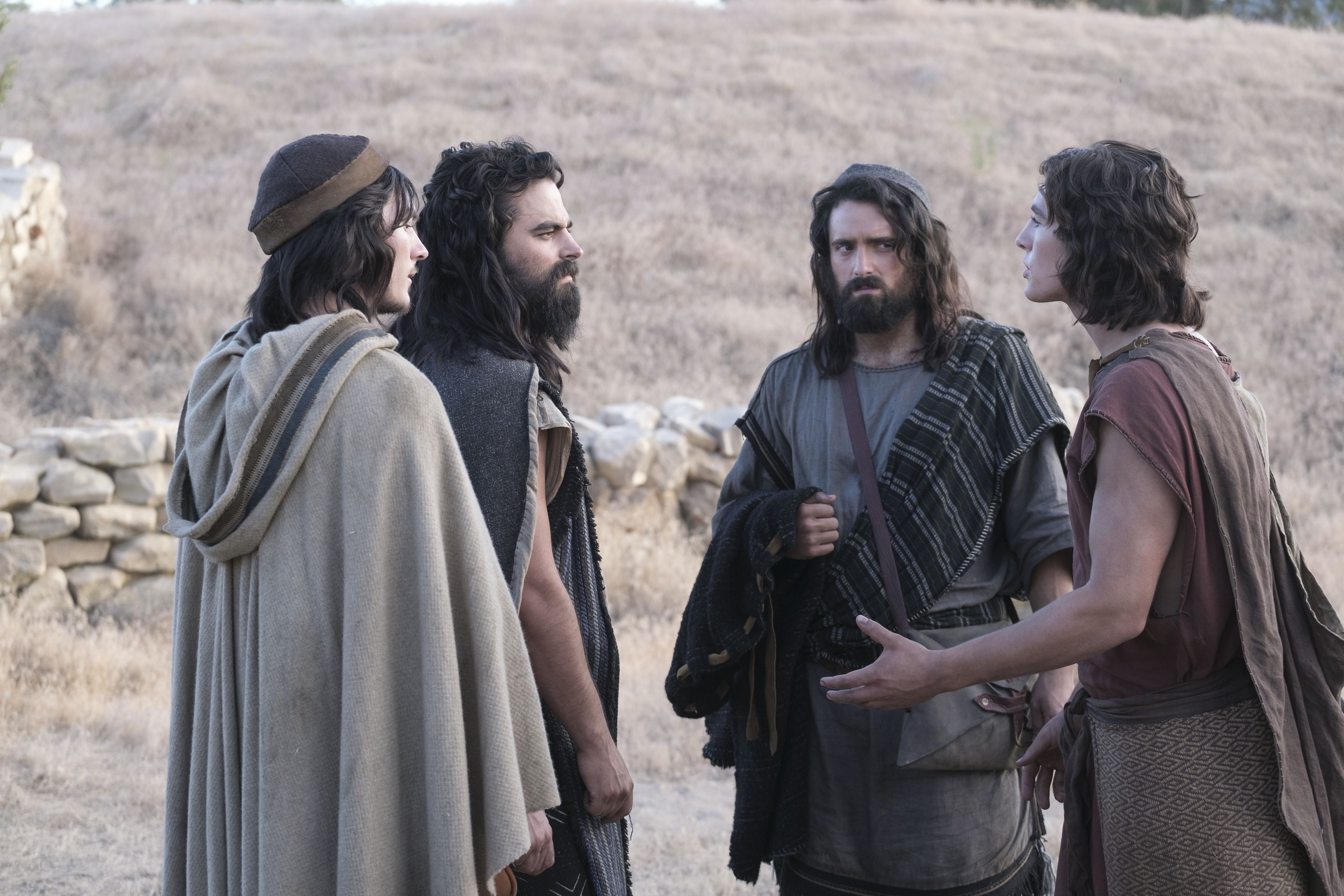Nephi and his brothers discuss how to approach Laban.