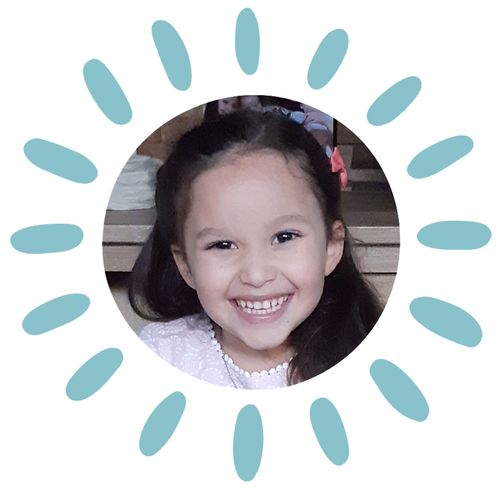 A photo of Manuela eating